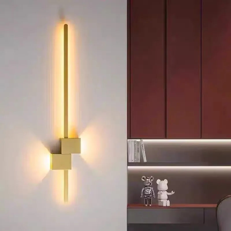 Geometric Cubist Linear LED Wall Light