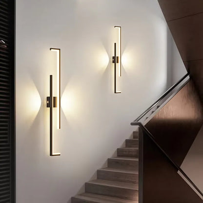 Geometric Interlocking LED Wall Light